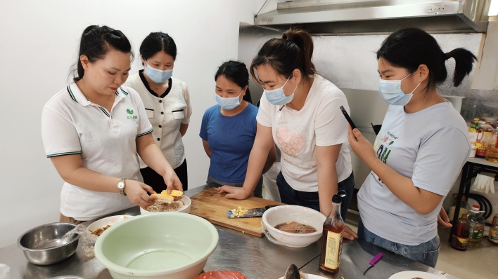 30歲，開啟家政服務新篇章：探索您的無限可能